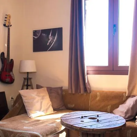 Kostas' House アルゴストリオン